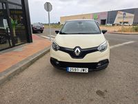 Usado Renault Captur Zen 90 CV (66 kW) 2017 Beige SUV