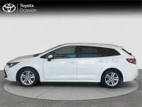 Usado Toyota Corolla Active 122 CV (89 kW) 2023 Blanco Familiar
