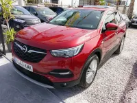 Usado Opel Grandland X Business 120 CV (88 kW) 2018 Rojo SUV