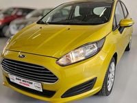 Usado Ford Fiesta Trend 75 CV (55 kW) 2015 Amarillo Utilitario
