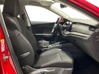 Usado Skoda Octavia Ambition 150 CV (110 kW) 2024 Rojo Familiar