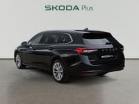 Usado Skoda Superb Selection 150 CV (110 kW) 2024 Negro Familiar