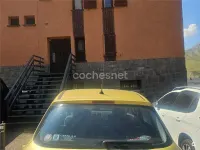 Usado Peugeot 307 110 CV (80 kW) 2002 Amarillo Berlina