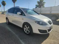Usado Seat Altea XL Style 105 CV (77 kW) 2010 Blanco Monovolumen