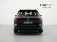 Usado VW Golf VIII Life 115 CV (84 kW) 2022 Negro Familiar