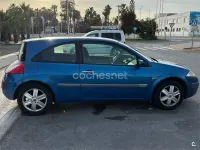 Usado Renault Mégane II Dynamique 115 CV (84 kW) 2003 Azul Berlina