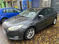 Usado Ford Focus Business Edition 120 CV (88 kW) 2016 Granate Berlina