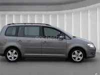 Usado VW Touran Edition 105 CV (77 kW) 2010 Marrón Monovolumen