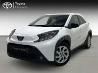Usado Toyota Aygo X Play 72 CV (52 kW) 2025 Blanco SUV