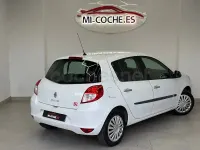 Usado Renault Clio Exception 85 CV (62 kW) 2010 Blanco Familiar