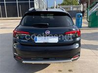 Usado Fiat Tipo Cross 100 CV (73 kW) 2021 Negro Berlina