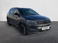 Usado Jeep Compass Longitude 130 CV (95 kW) 2022 Gris / plata SUV