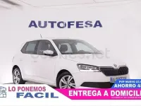 Usado Skoda Fabia Ambition 95 CV (69 kW) 2021 Blanco Utilitario