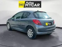 Usado Peugeot 207 90 CV (66 kW) 2006 Gris / plata Berlina