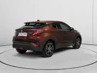 Usado Toyota C-HR Advance 122 CV (89 kW) 2017 Marrón SUV