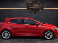 Usado Renault Kadjar Zen 132 CV (97 kW) 2015 Rojo SUV