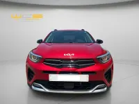 Usado Kia Stonic GT-Line 120 CV (88 kW) 2022 Rojo SUV