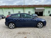 Usado Ford Focus Sport 115 CV (84 kW) 2006 Azul Berlina