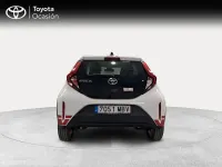 Usado Toyota Aygo X Play 72 CV (52 kW) 2022 Blanco SUV