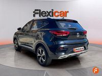 Usado MG ZS Luxury 111 CV (81 kW) 2022 Negro SUV