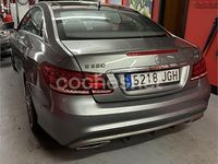 Usado Mercedes E220 170 CV (125 kW) 2015 Gris / plata Coupe