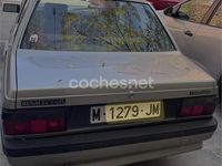 Usado Renault R9 72 CV (52 kW) 1989 Beige Berlina