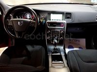 Usado Volvo S60 Kinetic 120 CV (88 kW) 2017 Rojo Berlina