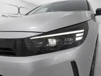 Usado Opel Corsa 100 CV (73 kW) 2025 Gris / plata Utilitario