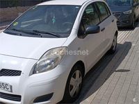Usado Toyota Yaris 90 CV (66 kW) 2009 Blanco Utilitario