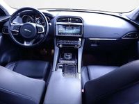 Usado Jaguar F-Pace Prestige 180 CV (132 kW) 2020 Rojo SUV