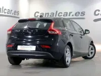 Usado Volvo V40 Kinetic 114 CV (83 kW) 2013 Negro Utilitario