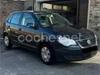 Usado VW Polo Trendline 75 CV (55 kW) 2005 Azul Utilitario