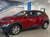 Usado Hyundai Kona 120 CV (88 kW) 2021 Gris SUV