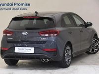 Nuevo Hyundai i30 N Line 100 CV (73 kW) 2025 Gris/plata