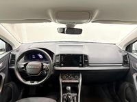 Usado Skoda Karoq Selection 150 CV (110 kW) 2025 Blanco SUV