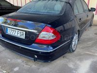 Usado Mercedes E320 Classic 224 CV (164 kW) 2007 Azul Familiar