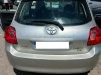 Usado Toyota Auris 90 CV (66 kW) 2007 Gris / plata Utilitario