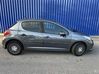 Usado Peugeot 207 70 CV (51 kW) 2009 Gris / plata Berlina
