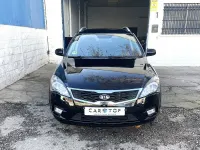 Usado Kia Ceed Active 115 CV (84 kW) 2010 Negro Utilitario