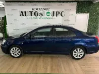 Usado Toyota Avensis Sol 126 CV (92 kW) 2006 Azul Berlina