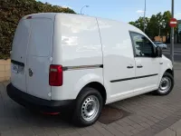 Usado VW Caddy 110 CV (80 kW) 2020 Blanco Monovolumen