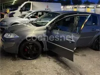Usado Renault Mégane 105 CV (77 kW) 2007 Azul Berlina