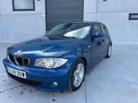 Usado BMW 118 122 CV (89 kW) 2005 Azul Utilitario