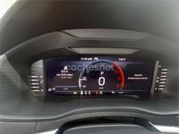 Usado Skoda Karoq SportLine 150 CV (110 kW) 2022 Gris / plata SUV