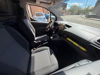 Usado Opel Combo 102 HP (75 kW) 2021 Branco Monovolume