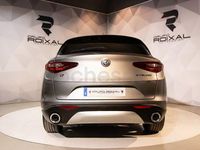 Usado Alfa Romeo Stelvio Sprint 190 CV (139 kW) 2020 Gris / plata SUV