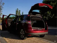 Usado Renault Scenic E-Tech Zen 130 CV (95 kW) 2017 Granate Monovolumen