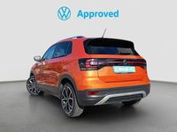 Usado VW T-Cross Sportline 110 CV (80 kW) 2021 Naranja SUV