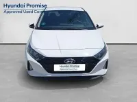 Usado Hyundai i20 101 CV (74 kW) 2022 Blanco Utilitario