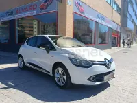 Usado Renault Clio IV Dynamique 95 CV (69 kW) 2016 Blanco Berlina